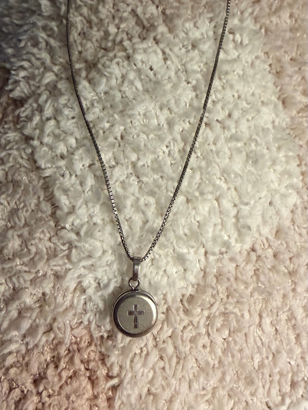 Silver Cross Pendant Necklace - Women Jewelry locket